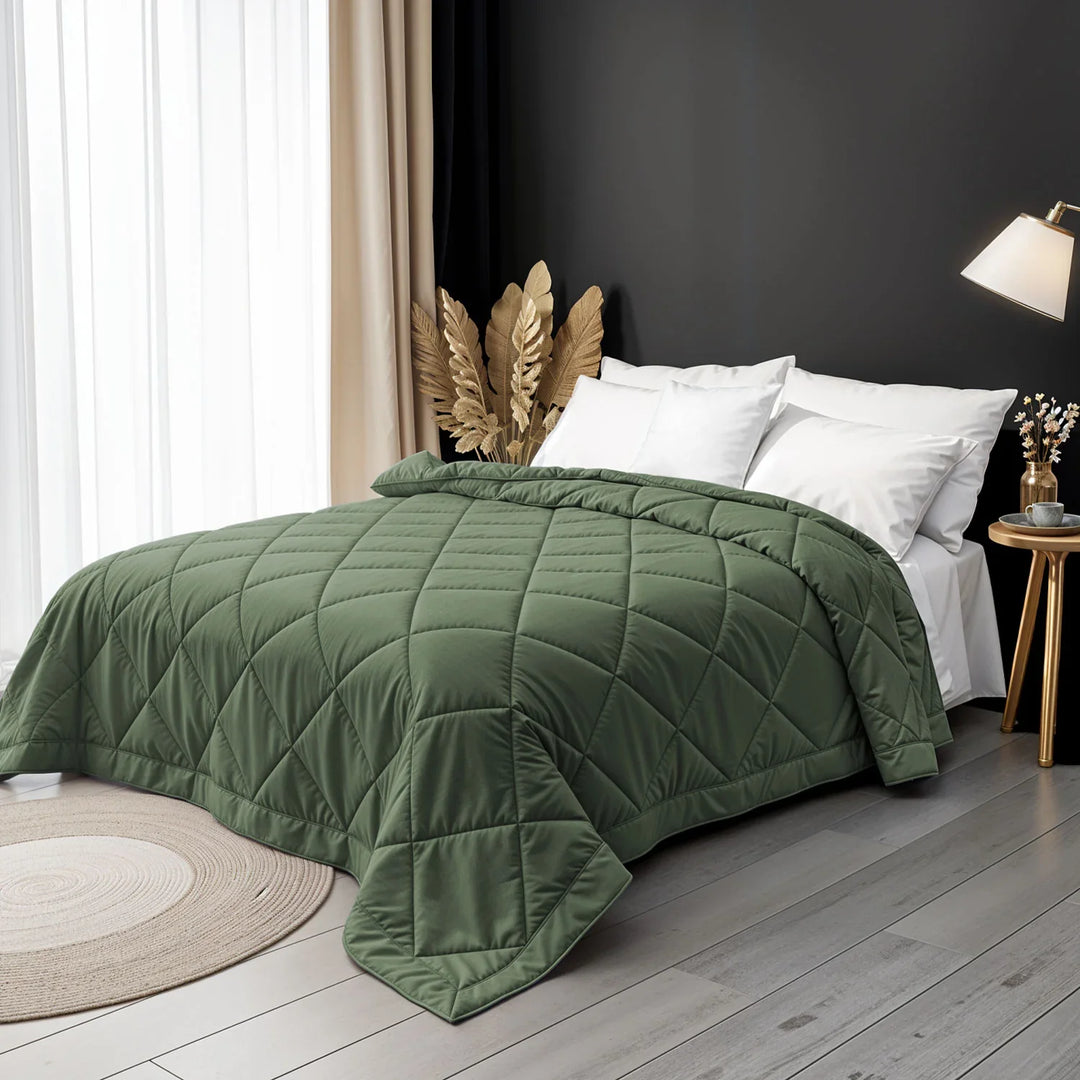 Why You Should Buy Cotton Quilts for Heavy Winter Online: The Perfect Blend of Warmth and Comfort