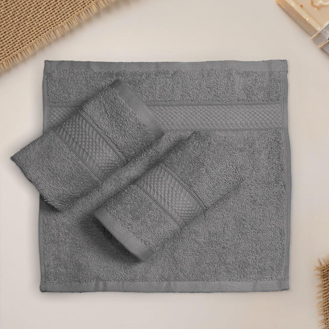 Spur Bamboo Bath Towel in 525 GSM