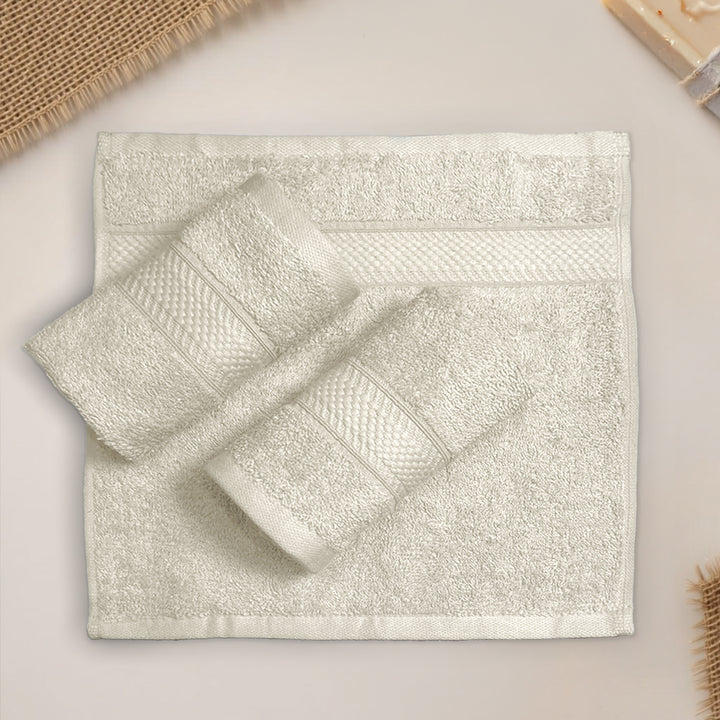 Spur Bamboo Bath Towel in 525 GSM