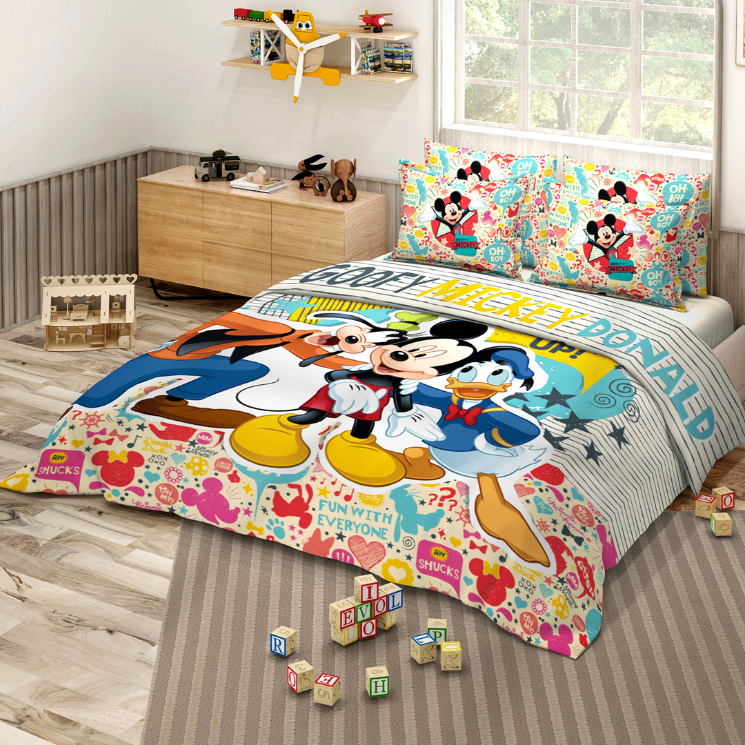 300 TC Disney Mickey Mouse Digital Printed Cotton Bedsheet for kids with 2 pillow covers ( Size : 2.74 m x 2.50 m ) 