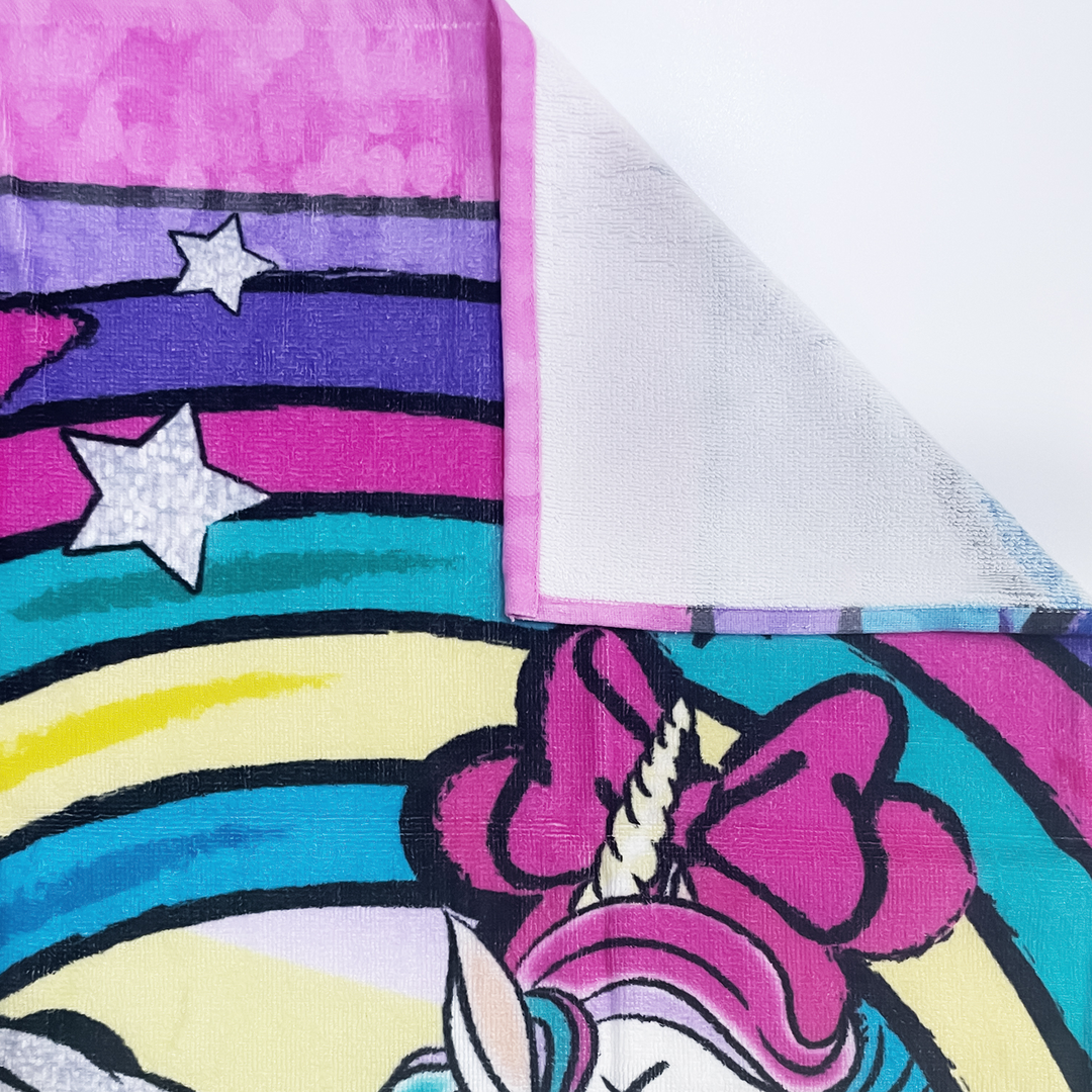 Disney Minnie & Unicorn Kids Bath Towel