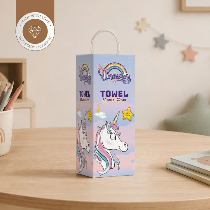 Disney Minnie & Unicorn Kids Bath Towel