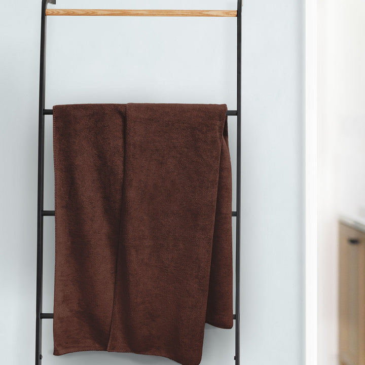 Brown Color Ultra Soft microfiber Towel with 450 GSM (Ultra-soft microfiber, 450 GSM, Superior quality, Highly Absorbent, Luxuriously Soft, Wide usage range, Lint resistant, Multiple Size Variations)