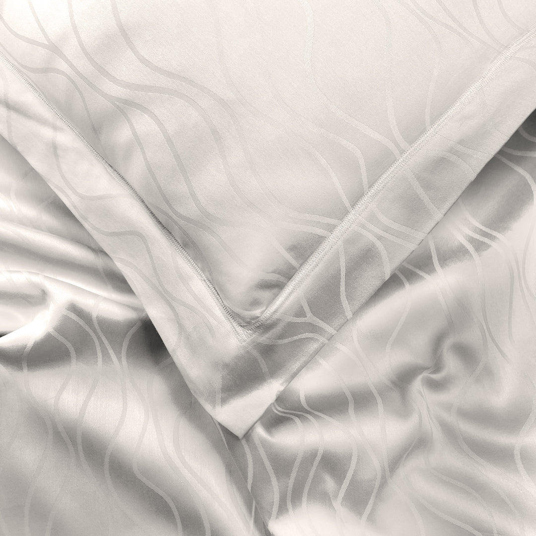 Artemis Italian Jacquard Weave Sateen Cotton Bedsheet- 400 TC (Wave Design)