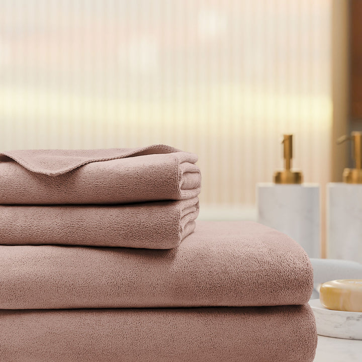 Beige Color Ultra Soft microfiber Towel Set with 450 GSM (Ultra-soft microfiber, 450 GSM, Superior quality, Highly Absorbent, Luxuriously Soft, Wide usage range, Lint resistant, Multiple Size Variations)