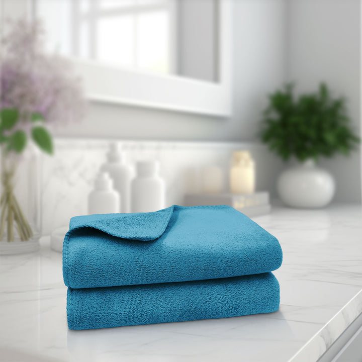 Blue Color Ultra Soft microfiber Towel with 450 GSM (Ultra-soft microfiber, 450 GSM, Superior quality, Highly Absorbent, Luxuriously Soft, Wide usage range, Lint resistant, Multiple Size Variations)