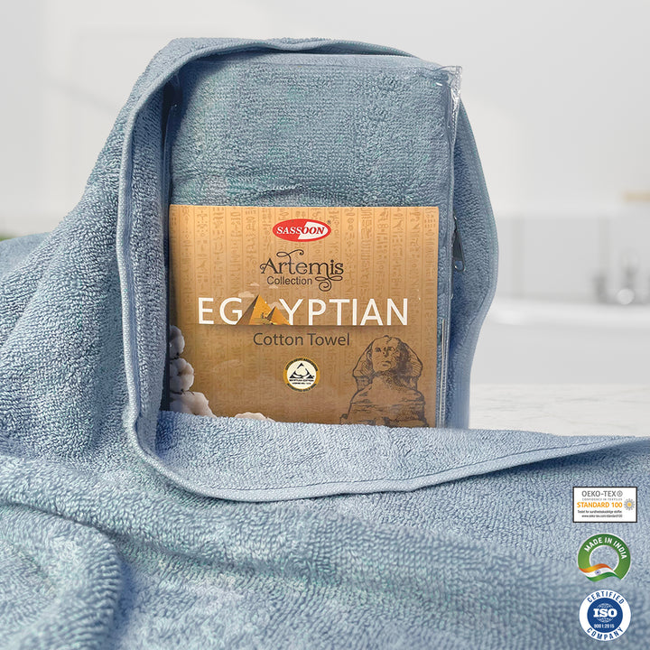 Blue Egyptian Cotton Towel with 650 GSM (Extra-long-staple cotton loops, Unrivaled Softness, Superior Absorbency, Long-lasting Durability, Luxurious Thickness, Elegant Border Design, 650 GSM) 