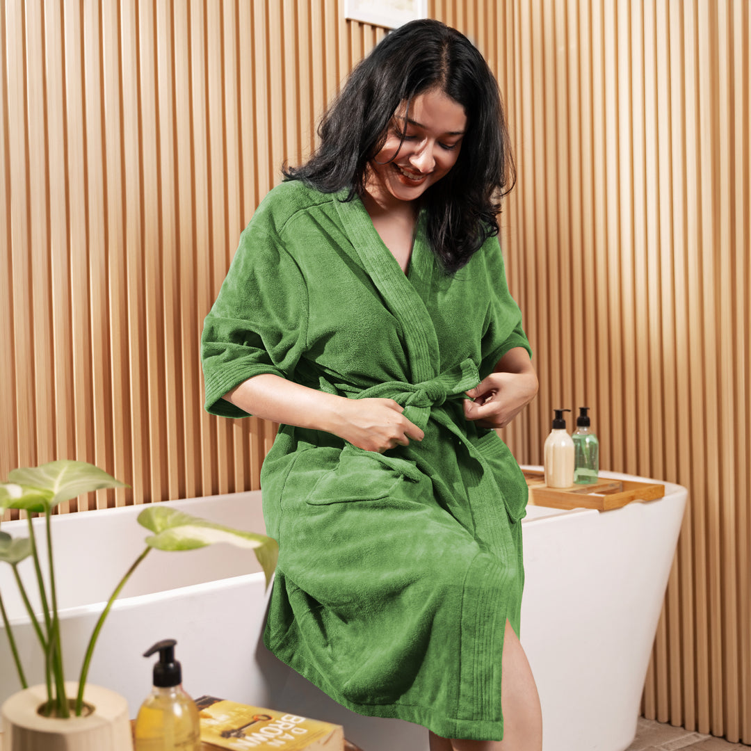 Caldezonia Unisex Microfiber Bathrobe with Slippers