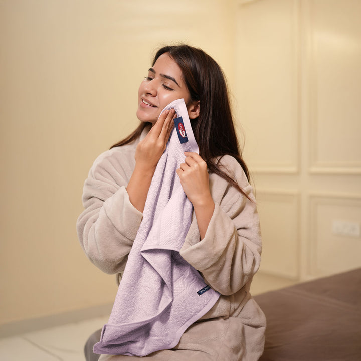 Spur Bamboo Bath Towel in 525 GSM