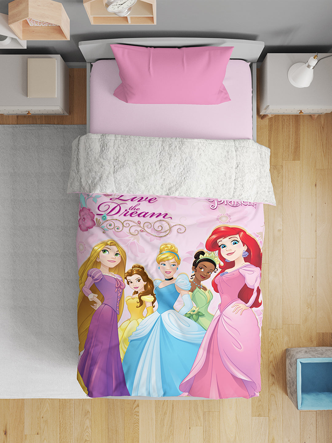 Disney Princess Printed Single Bed Blanket ( 100% polyester fabric, ultrasoft, warm and comfortable, Size : 140 cm x 220 cm) 