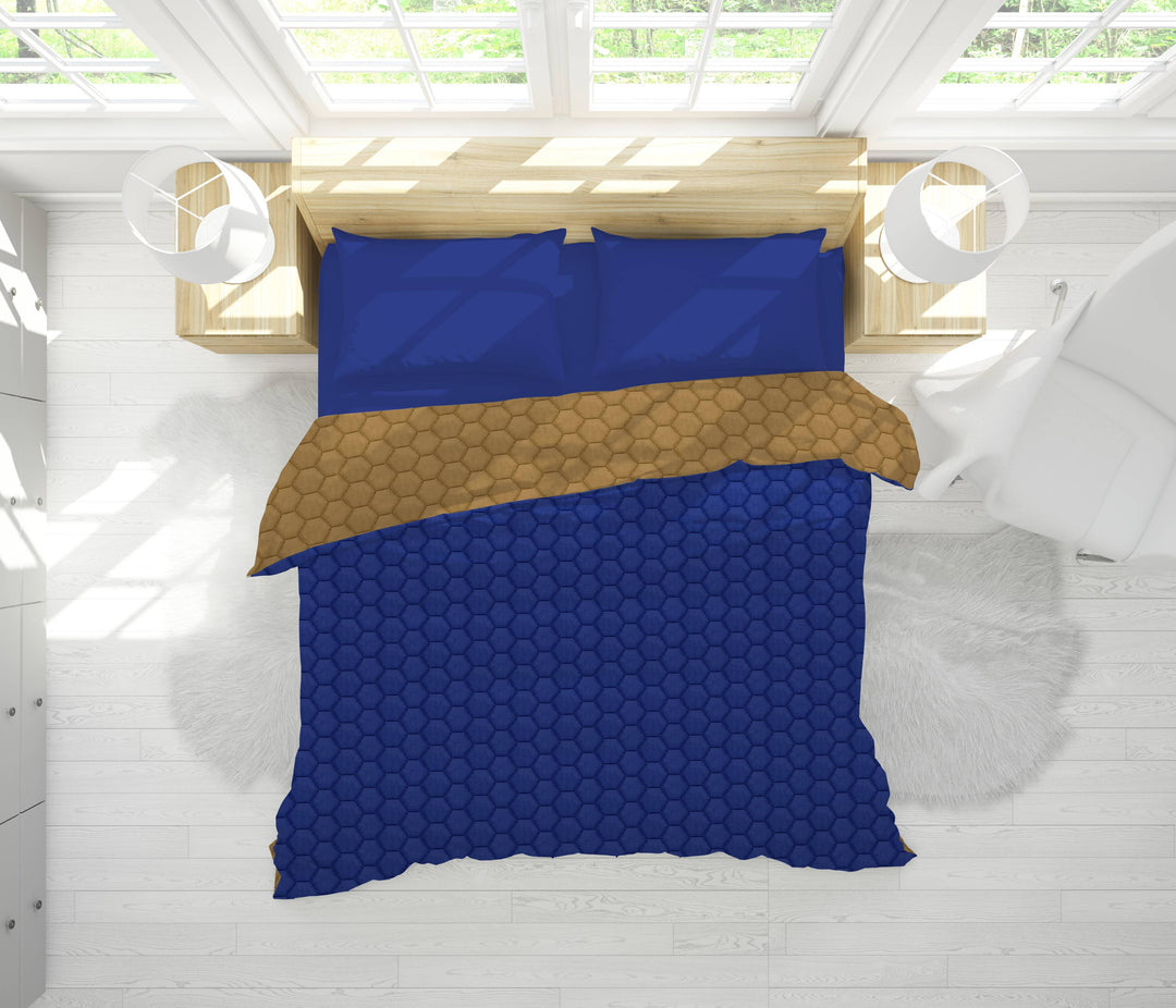 Reversible AC Quilt by Sassoon Blue