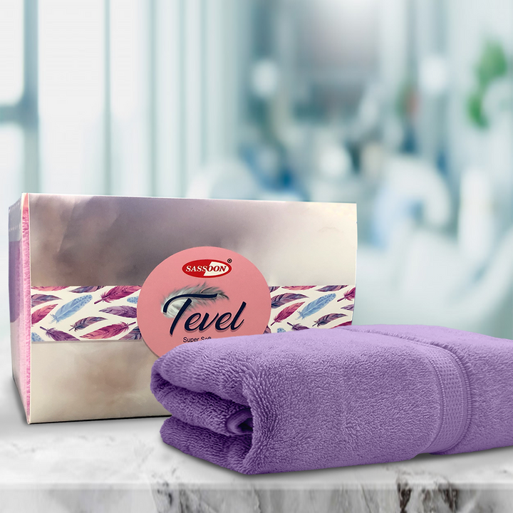 Lavender Color Super Soft Zero Twist 100% Cotton Towel with 700 GSM ( 100% Cotton, Zero-Twist Fabric, Protection Against Microbial Allergies, Highly Absorbent, Lint and Fade Resistant) 